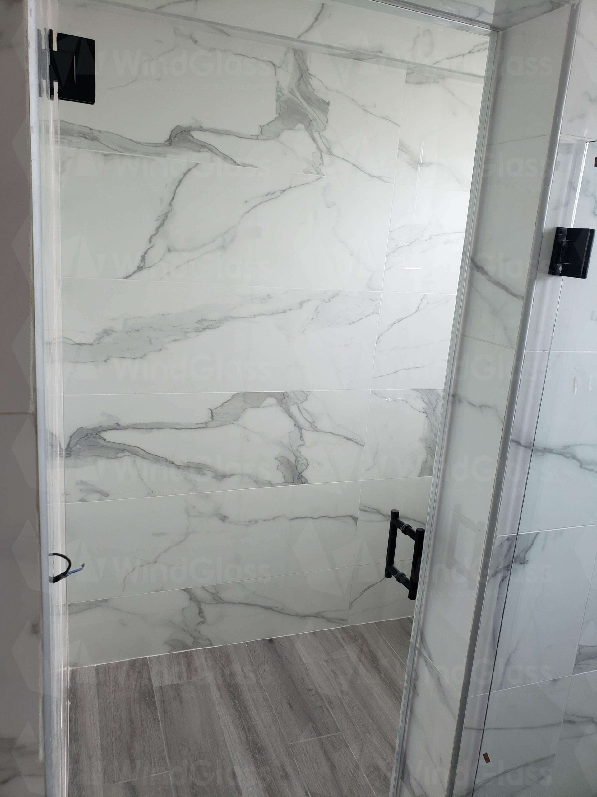 Mamparas de Baño - WindGlass SRL (70)