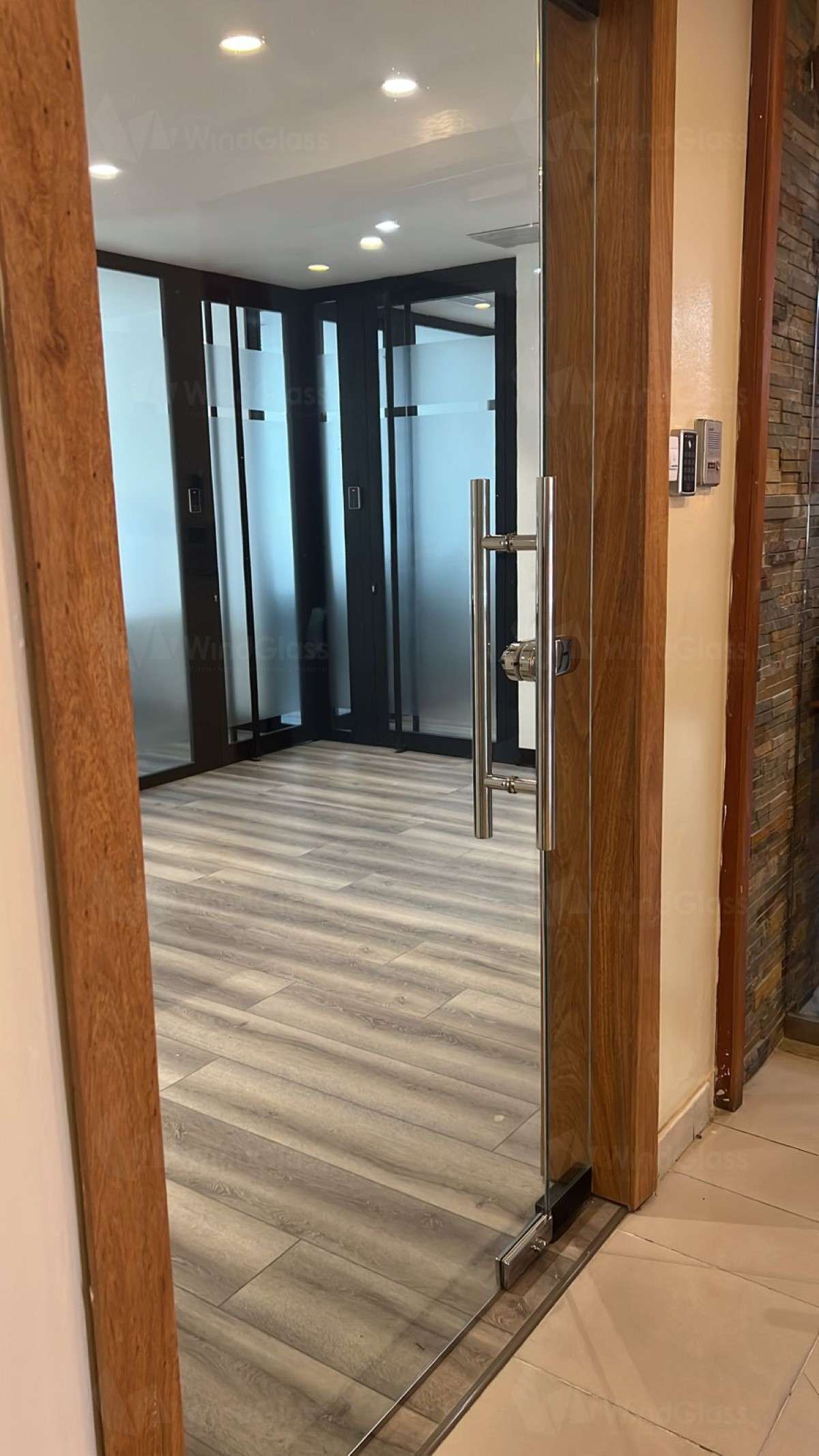 Puertas Flotantes - WindGlass SRL (5)